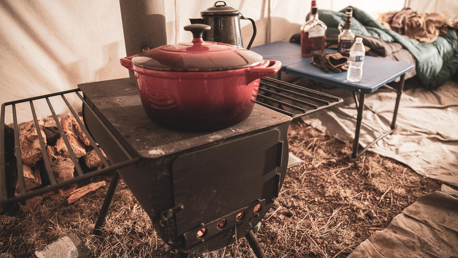 On the Evolution of Hunting Equipment